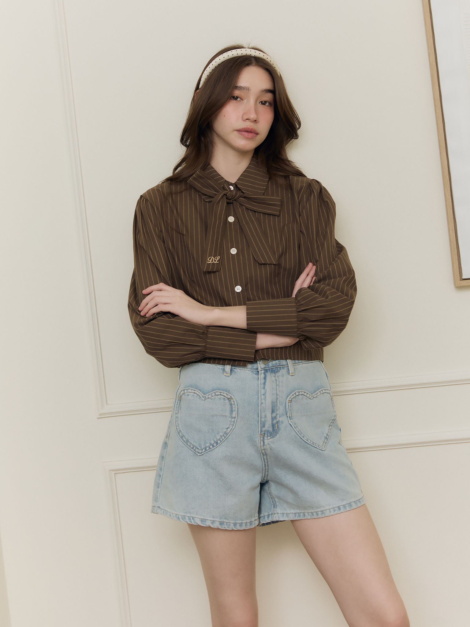 Dreamy crop shirt (Brown)